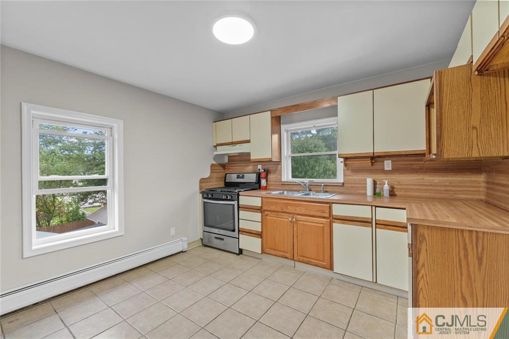 1237 S 10th Street
