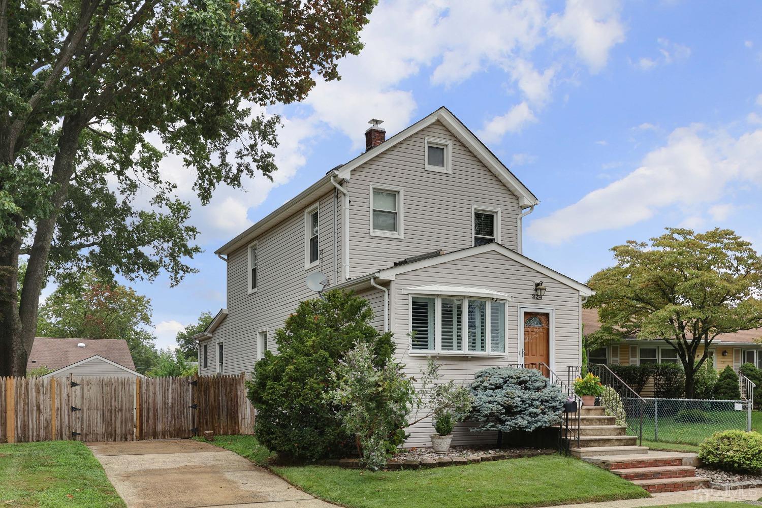 224 Shepherd Avenue