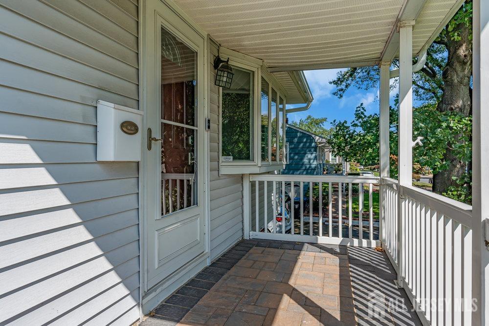 511 Thompson Place