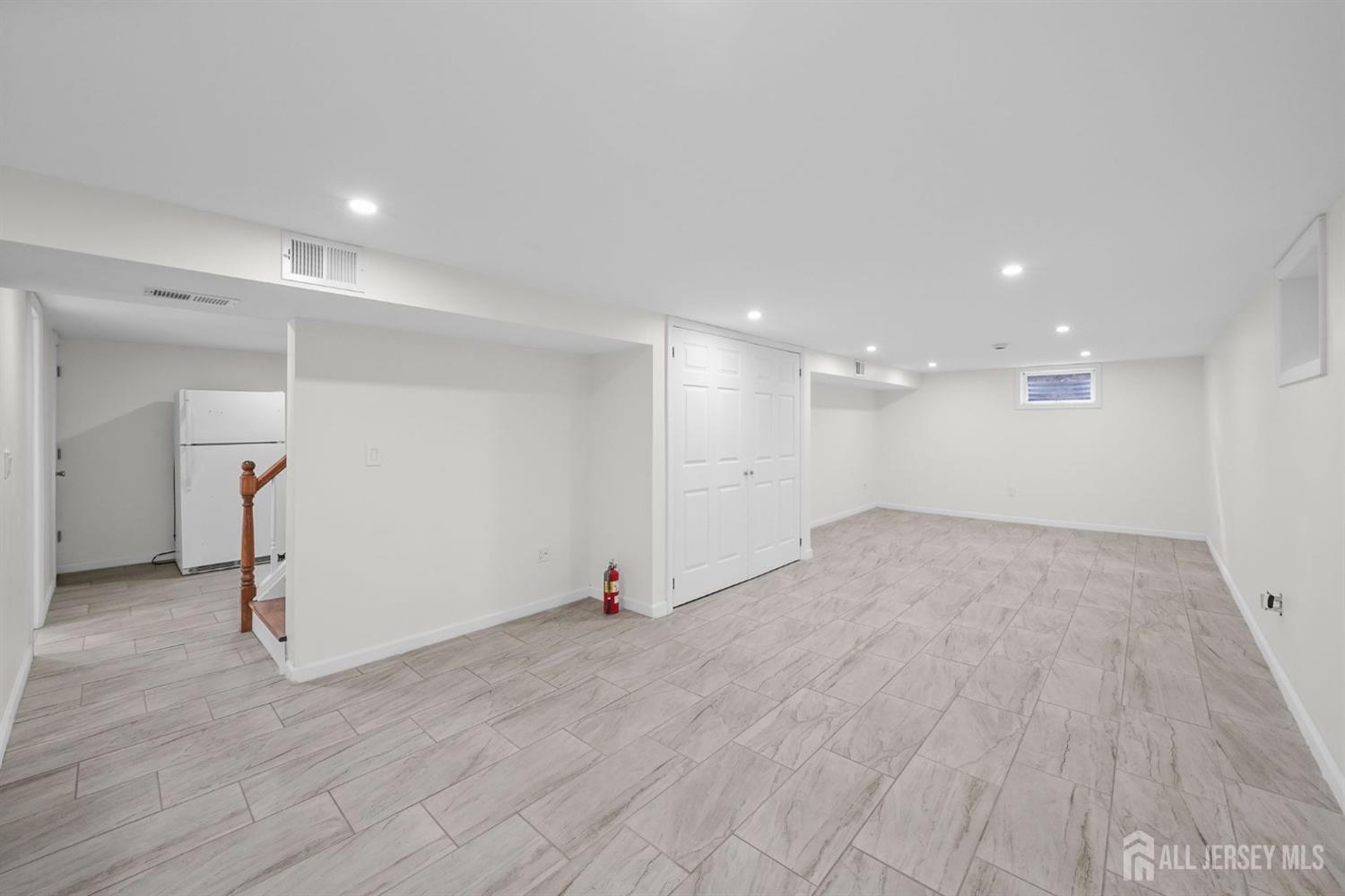 28 Tunison Road