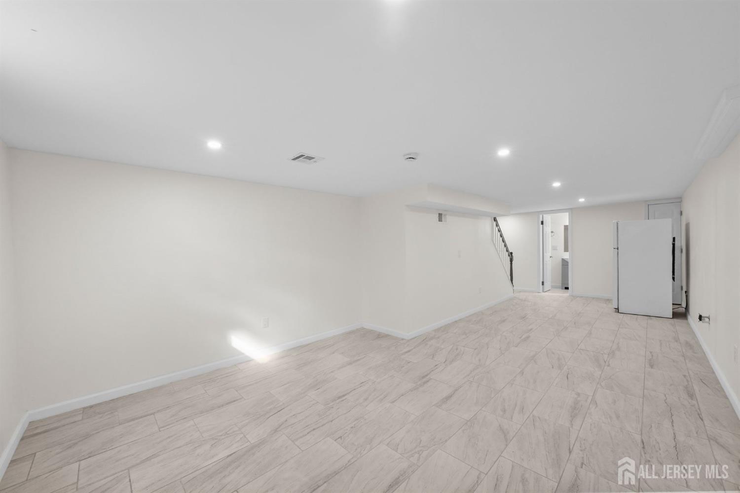 28 Tunison Road