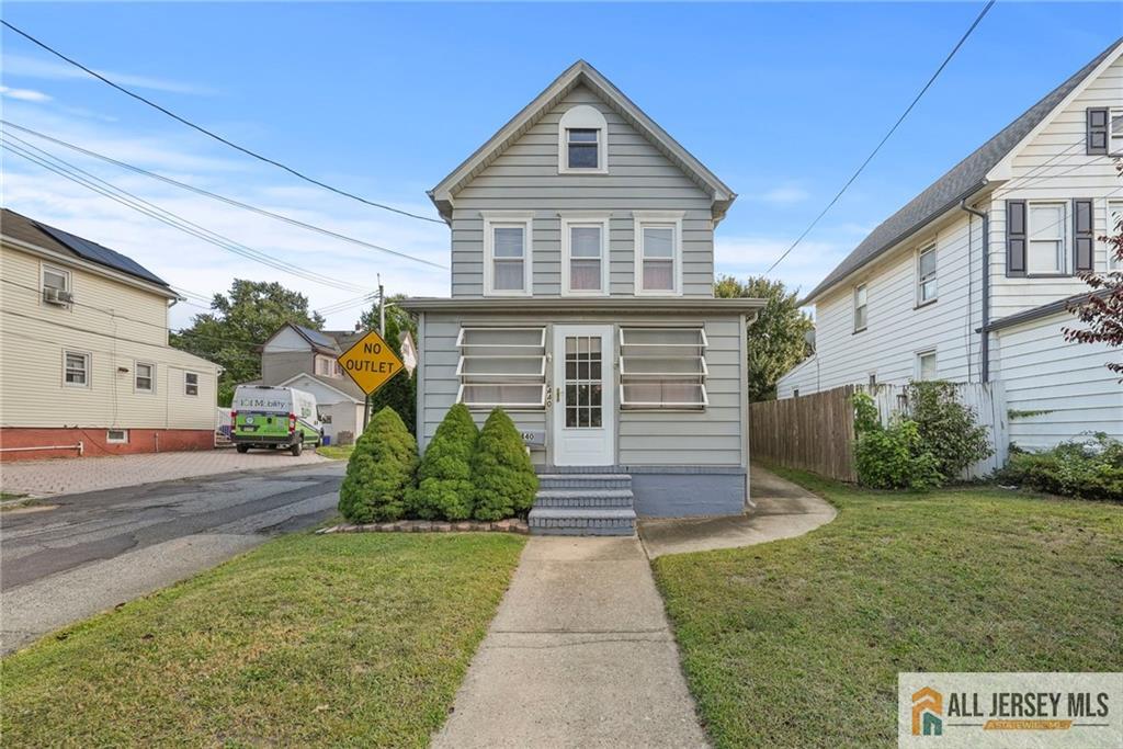 440 Main Street
