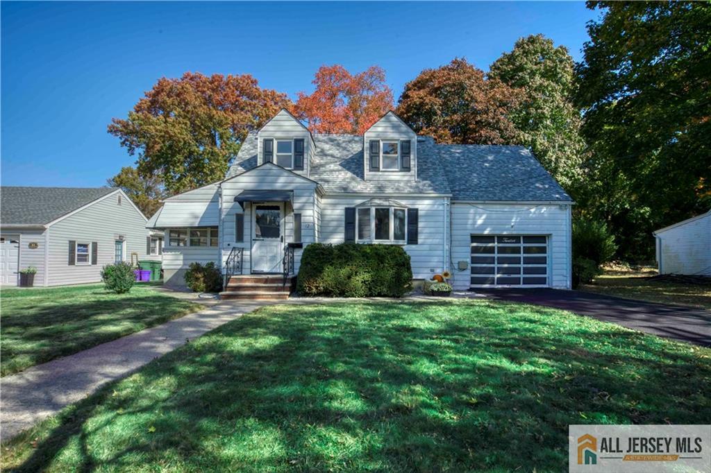 12 Crescent Avenue