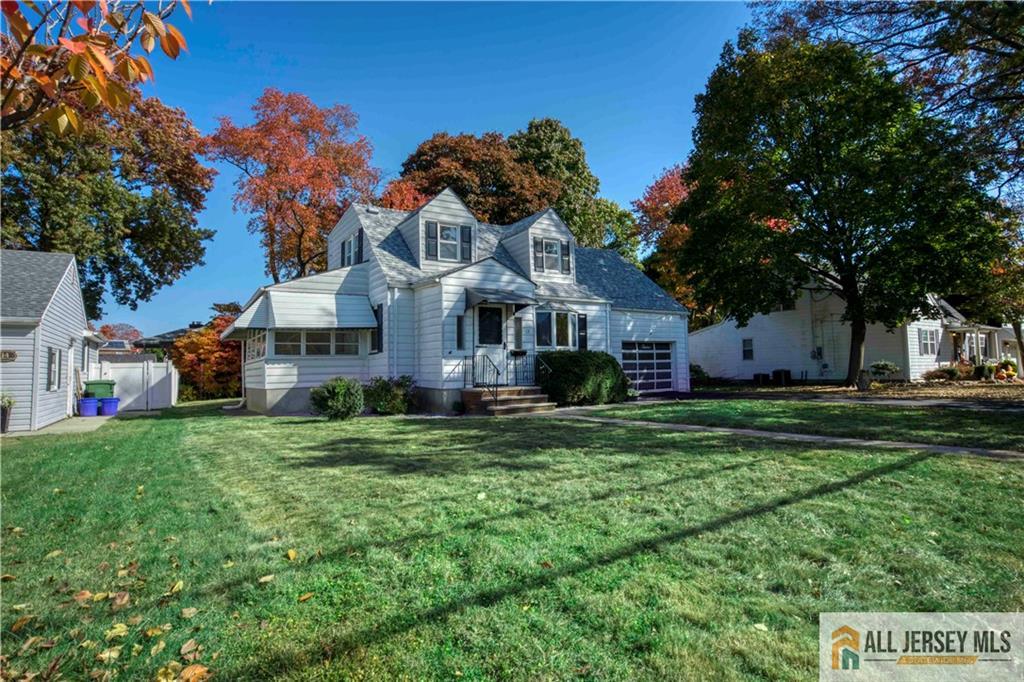 12 Crescent Avenue
