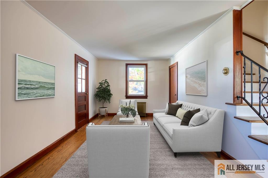 12 Crescent Avenue