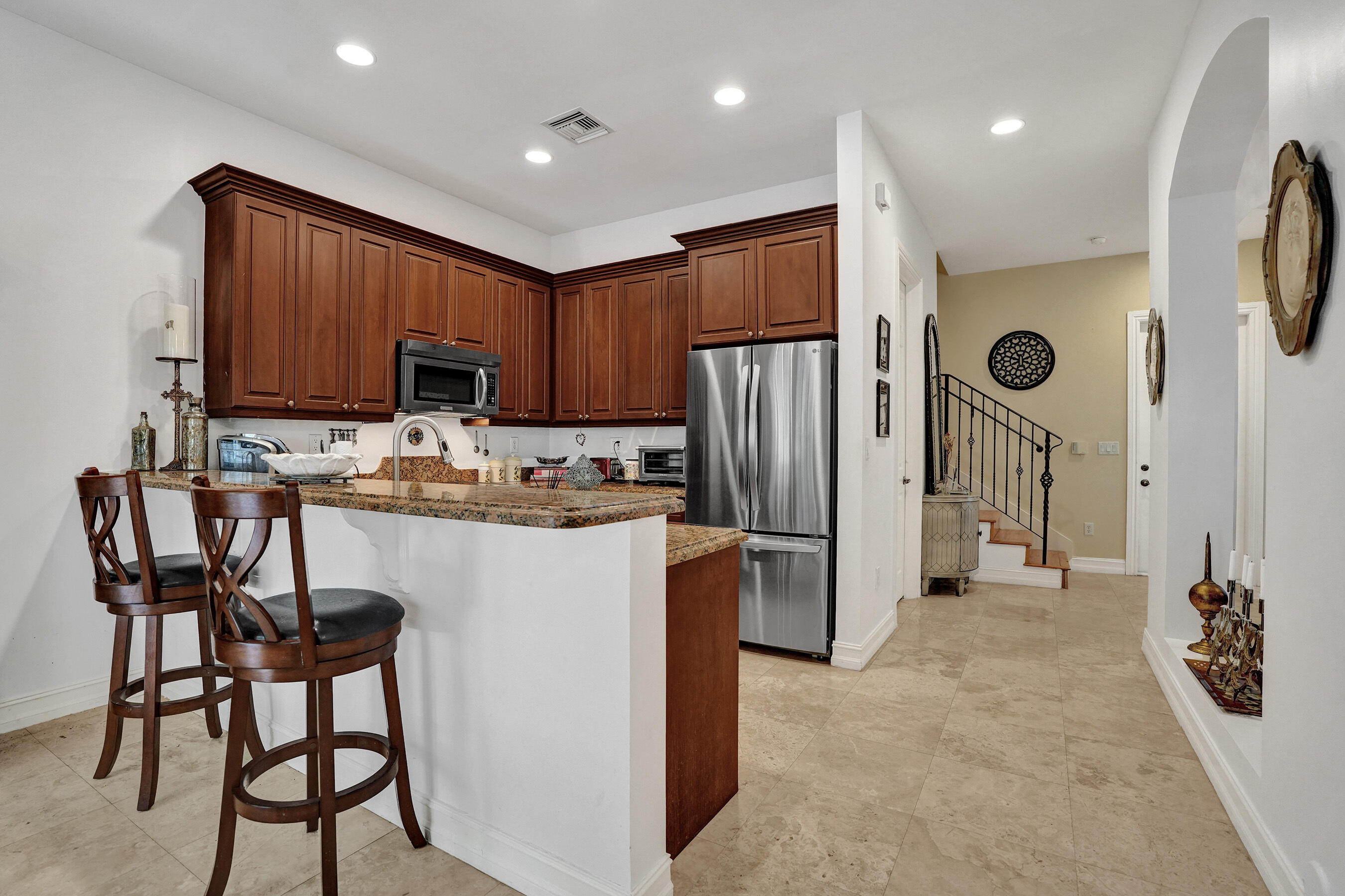 1127 N Victoria Park Road