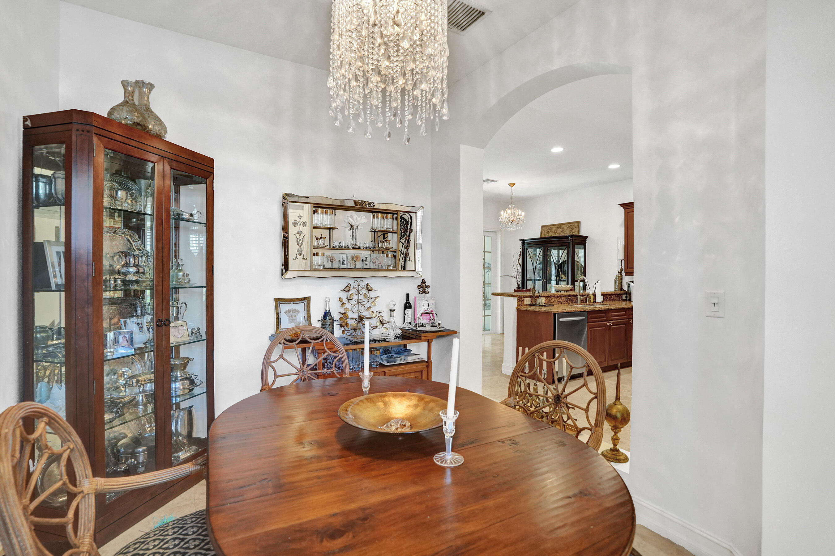 1127 N Victoria Park Road