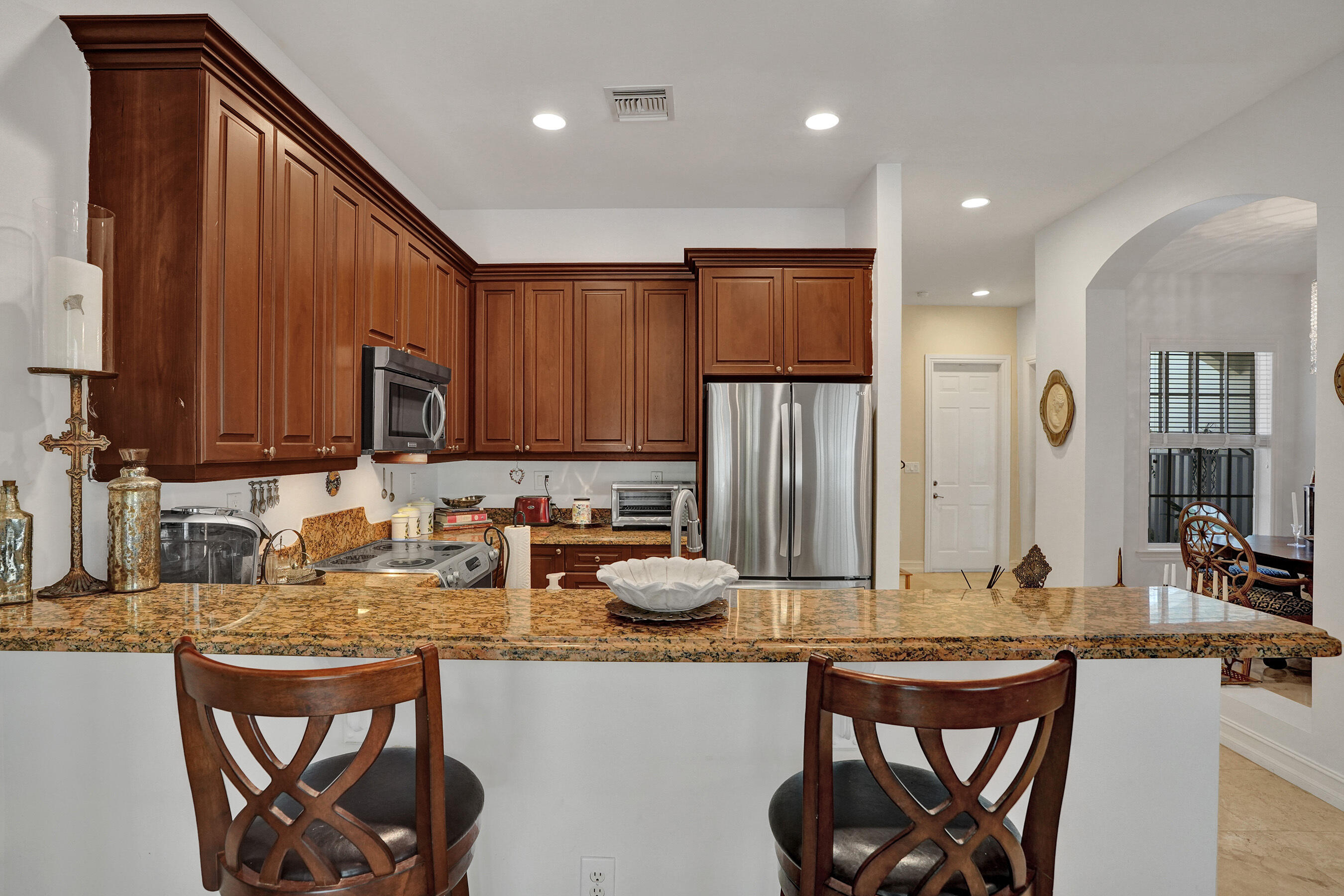 1127 N Victoria Park Road