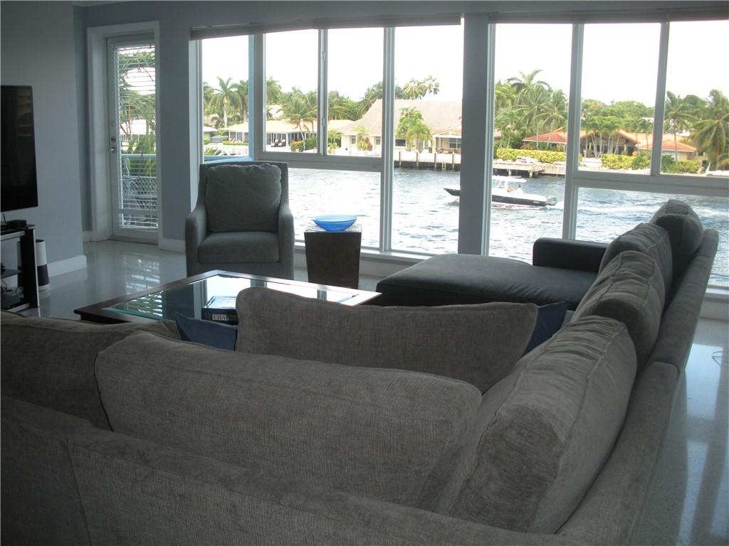 711 Bayshore Dr 302