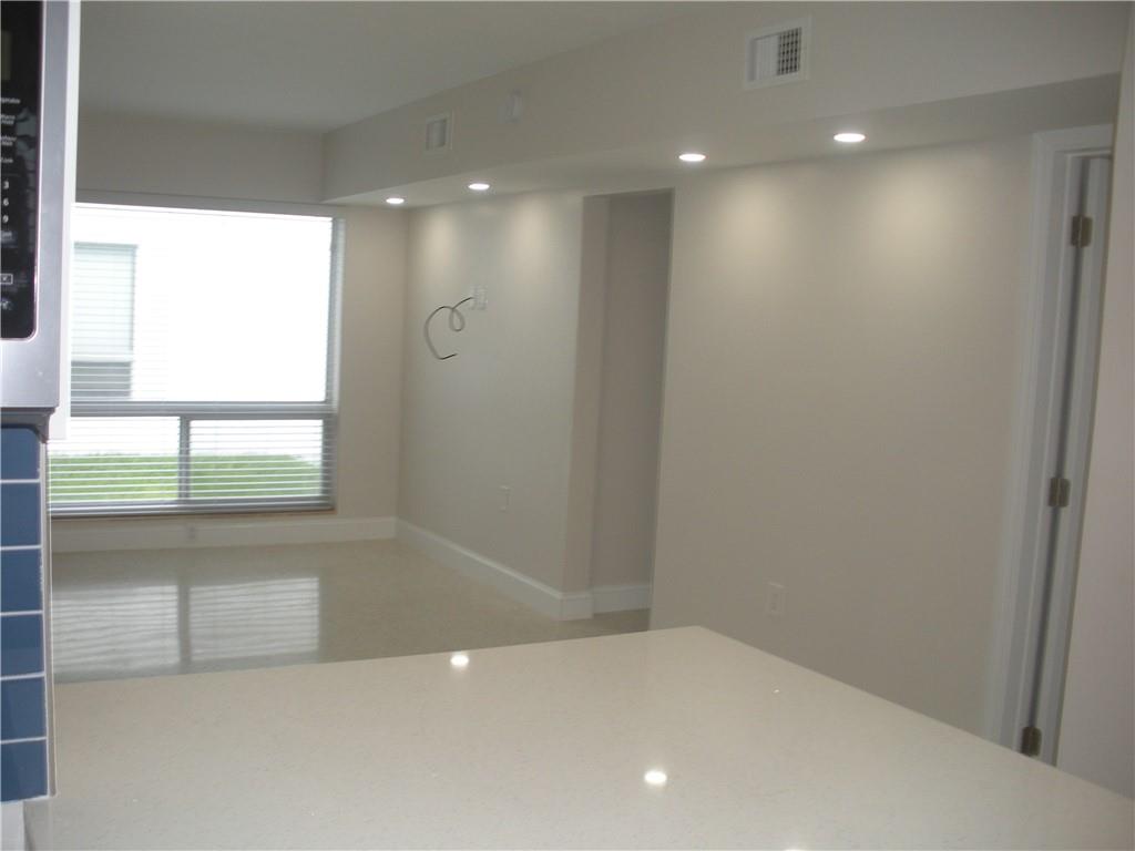 543 Orton Ave 5