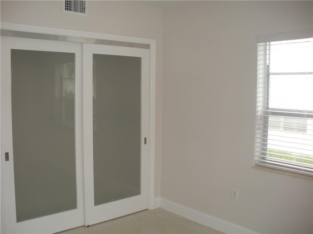543 Orton Ave 5