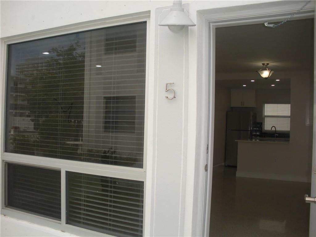543 Orton Ave 5