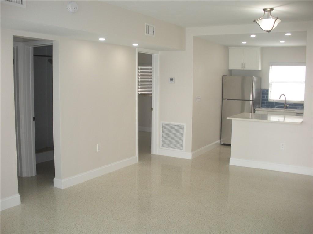 543 Orton Ave 5