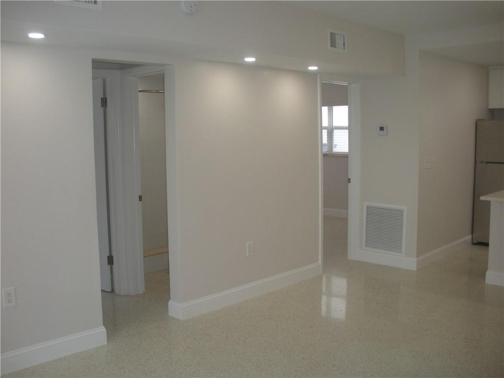 543 Orton Ave 5