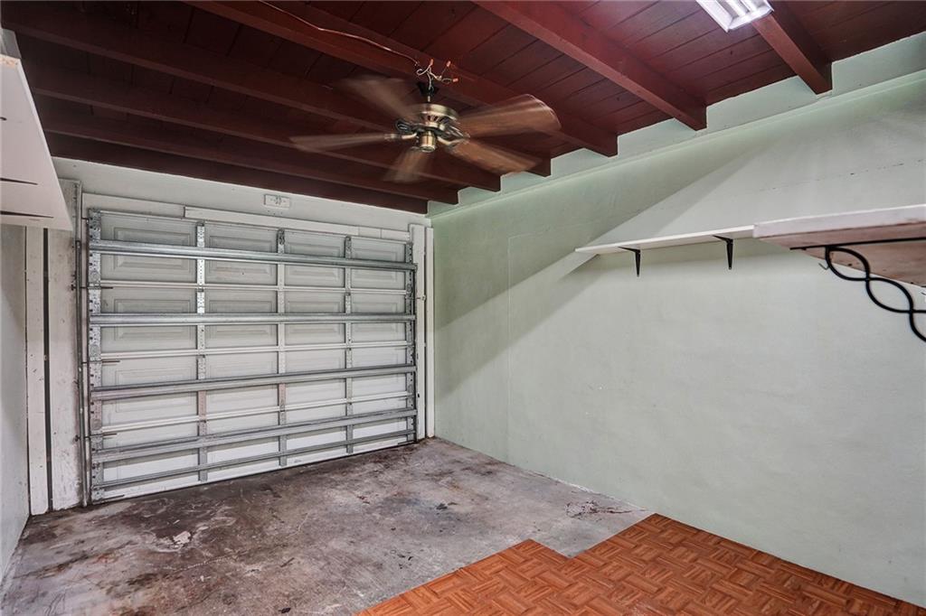 407 S 56th Ter