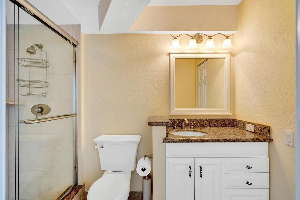 3078 NE 49th Street