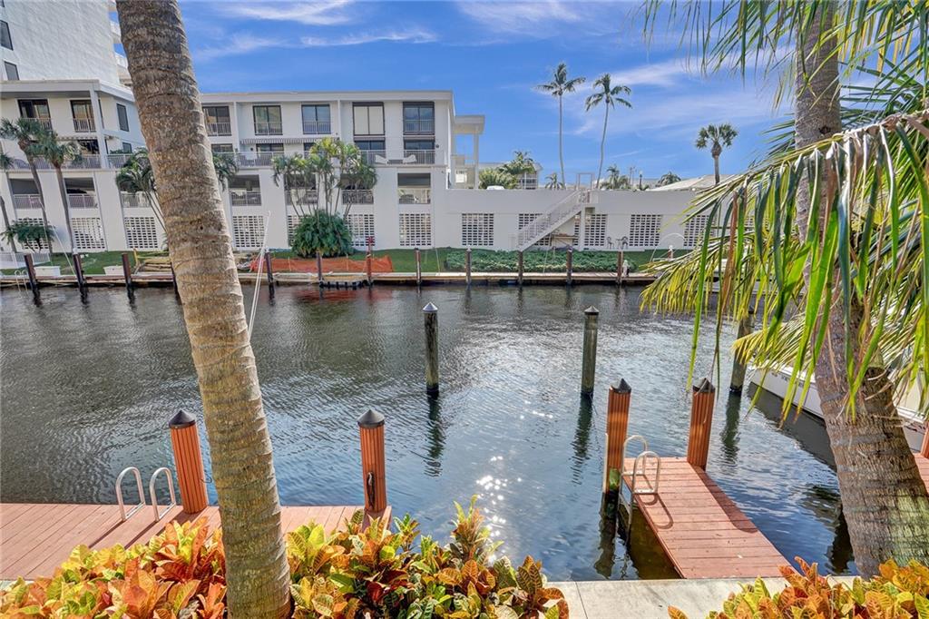 3078 NE 49th Street