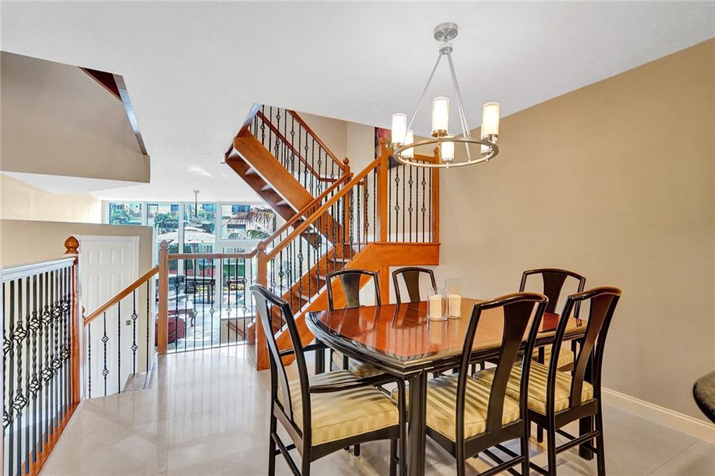 3078 NE 49th Street