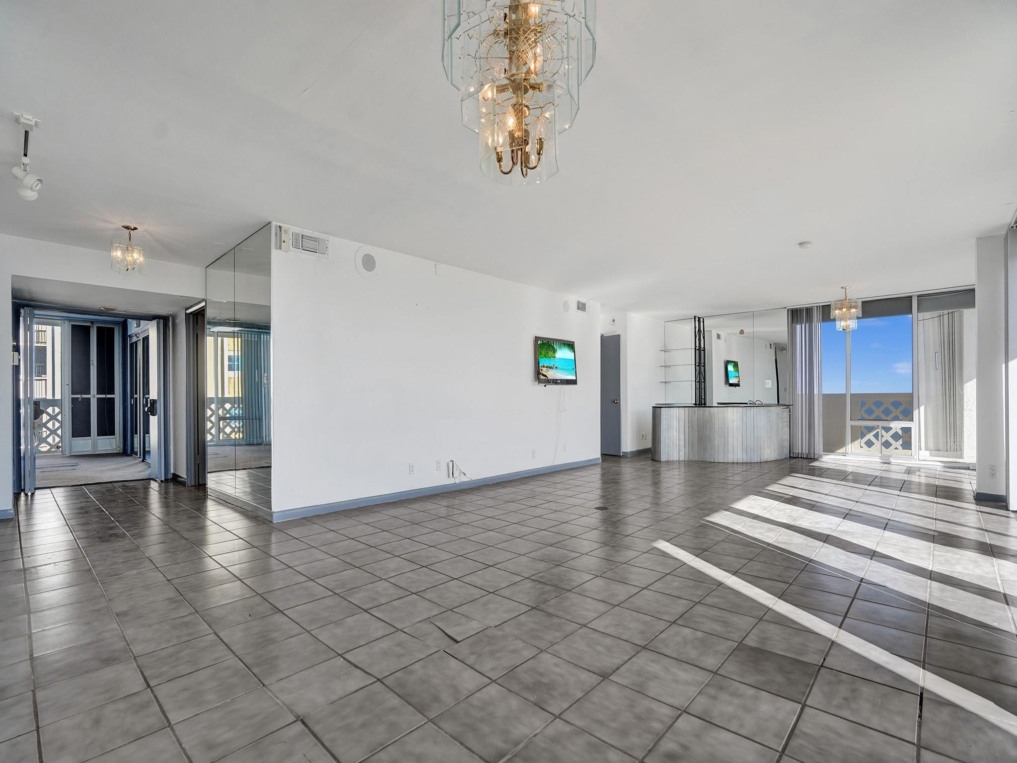 1200 S Ocean Blvd 14 A