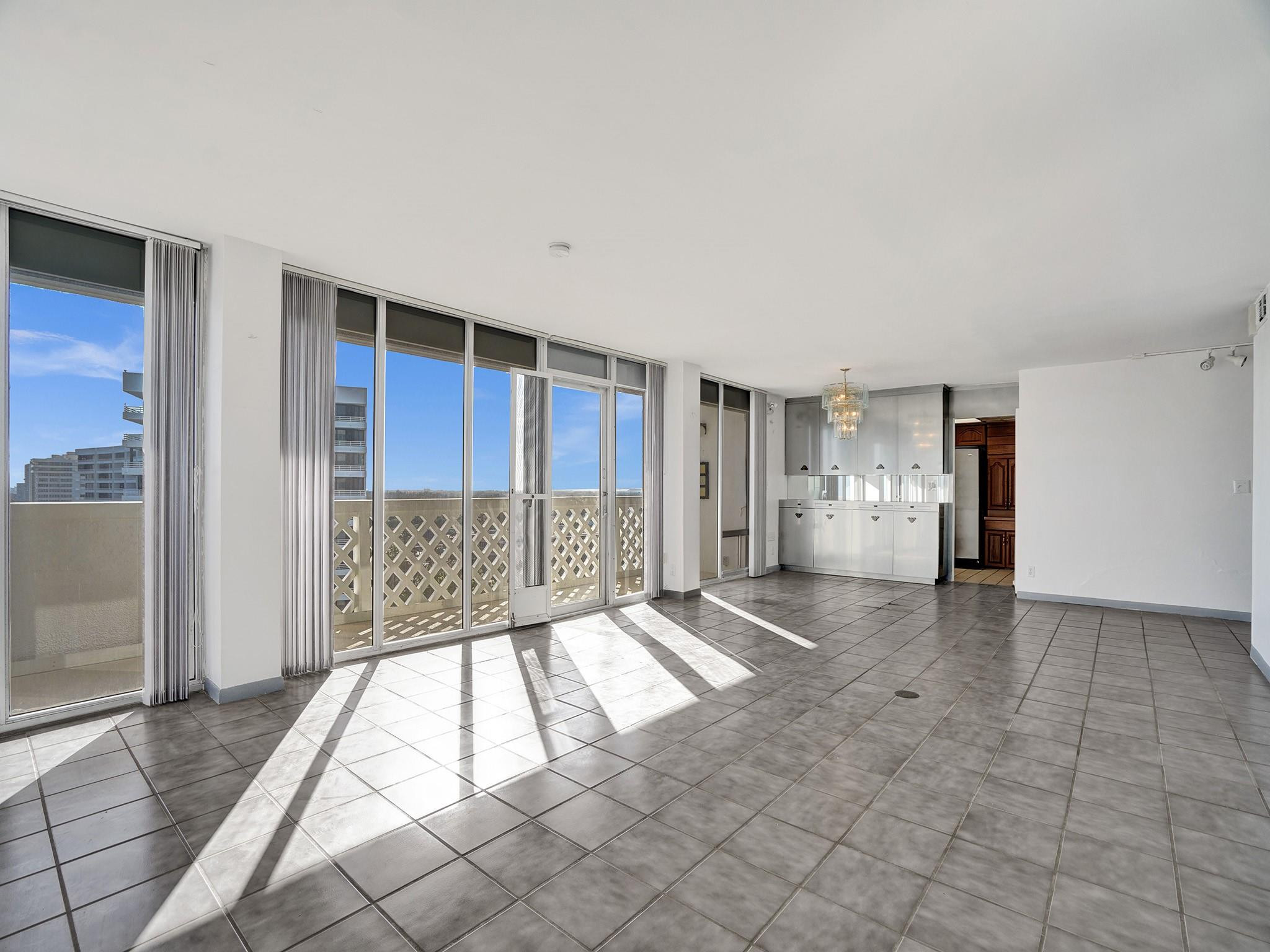 1200 S Ocean Blvd 14 A