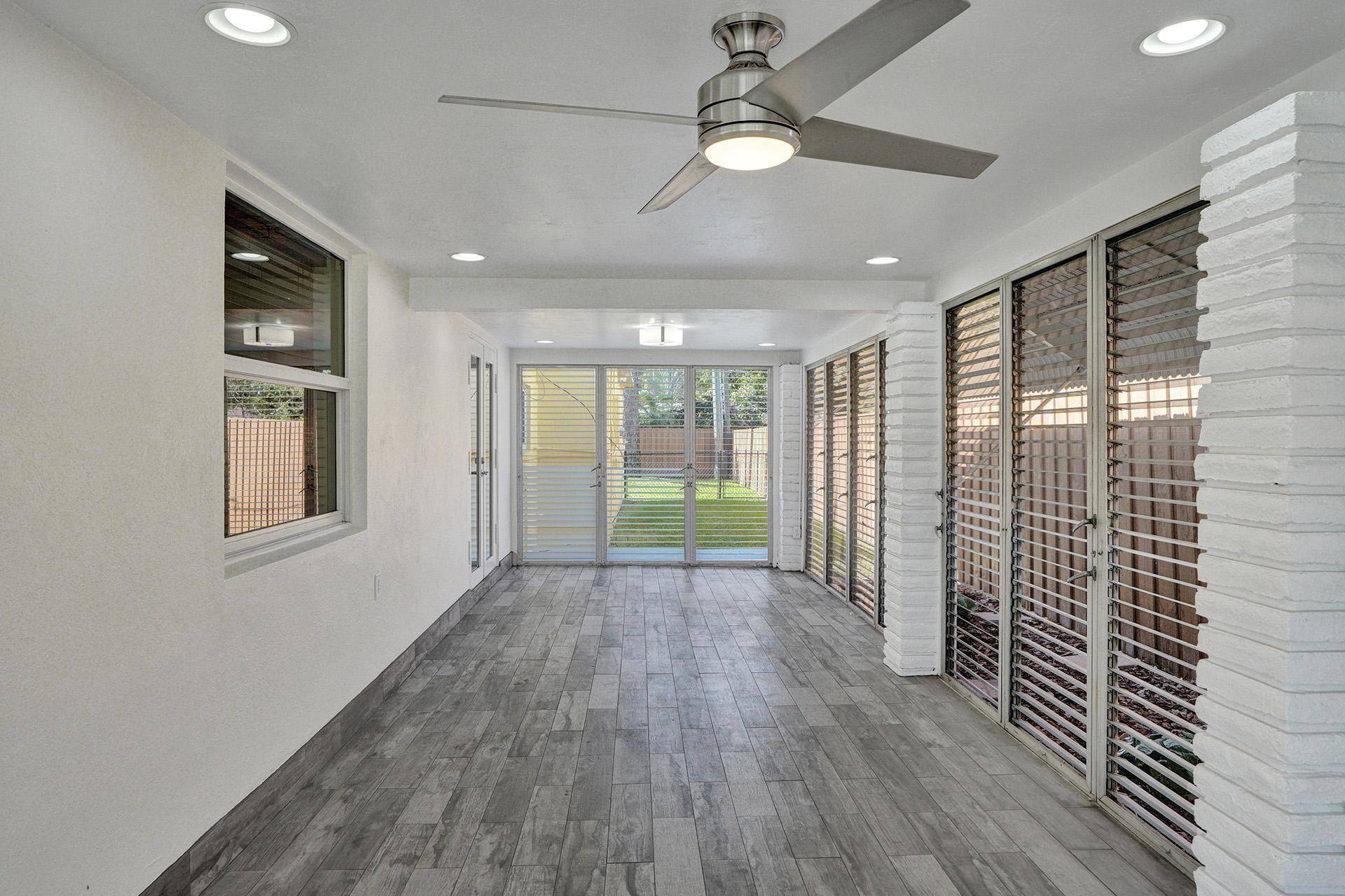 1617 NE 17th Ter