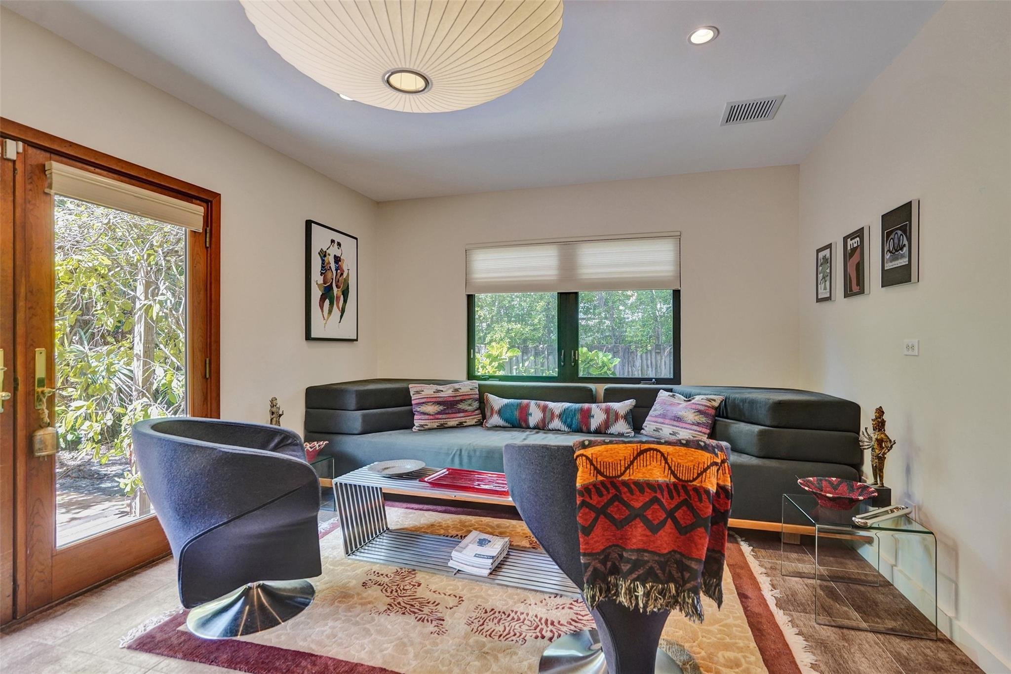 729 NE 18th Ave