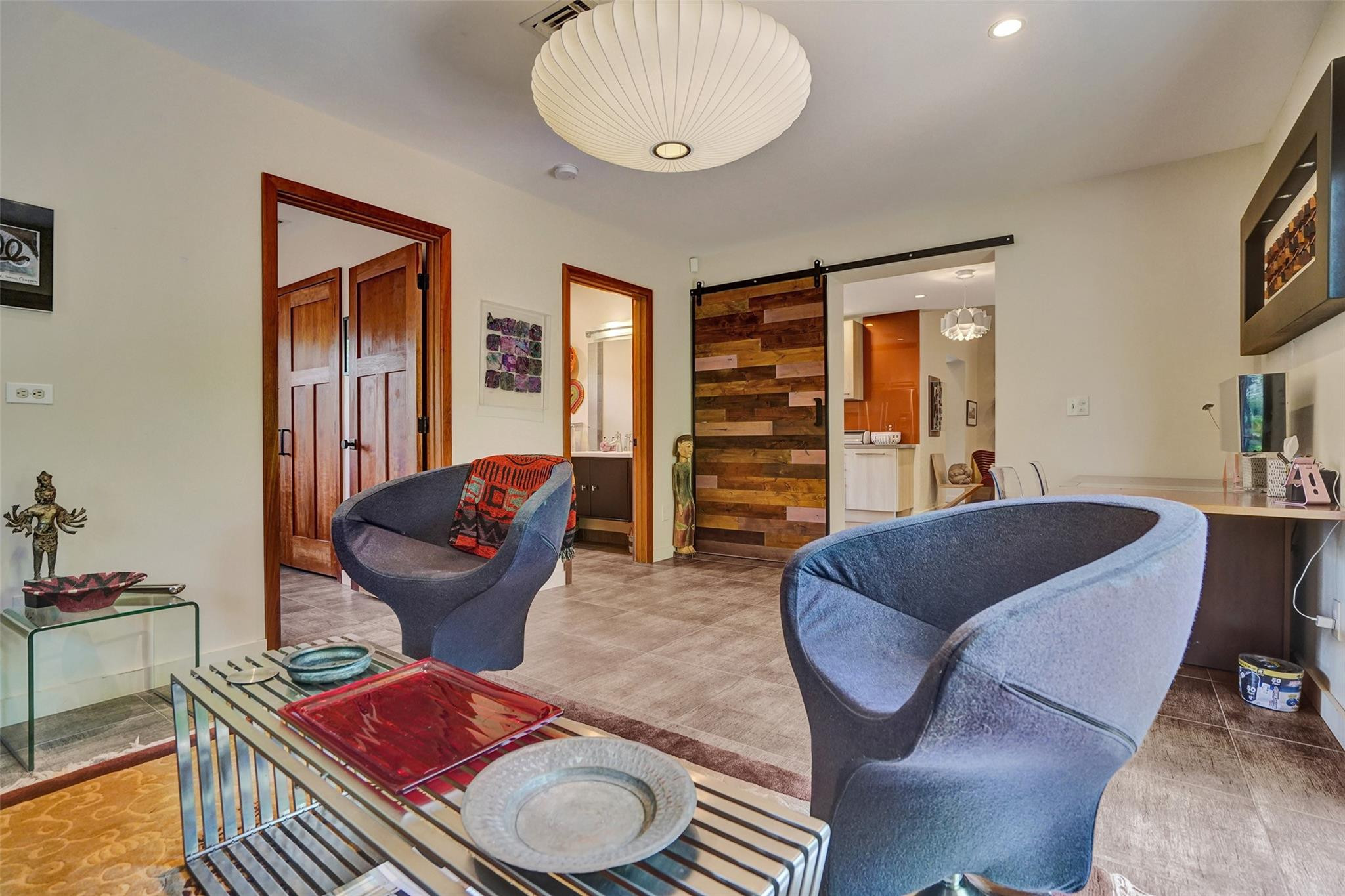 729 NE 18th Ave
