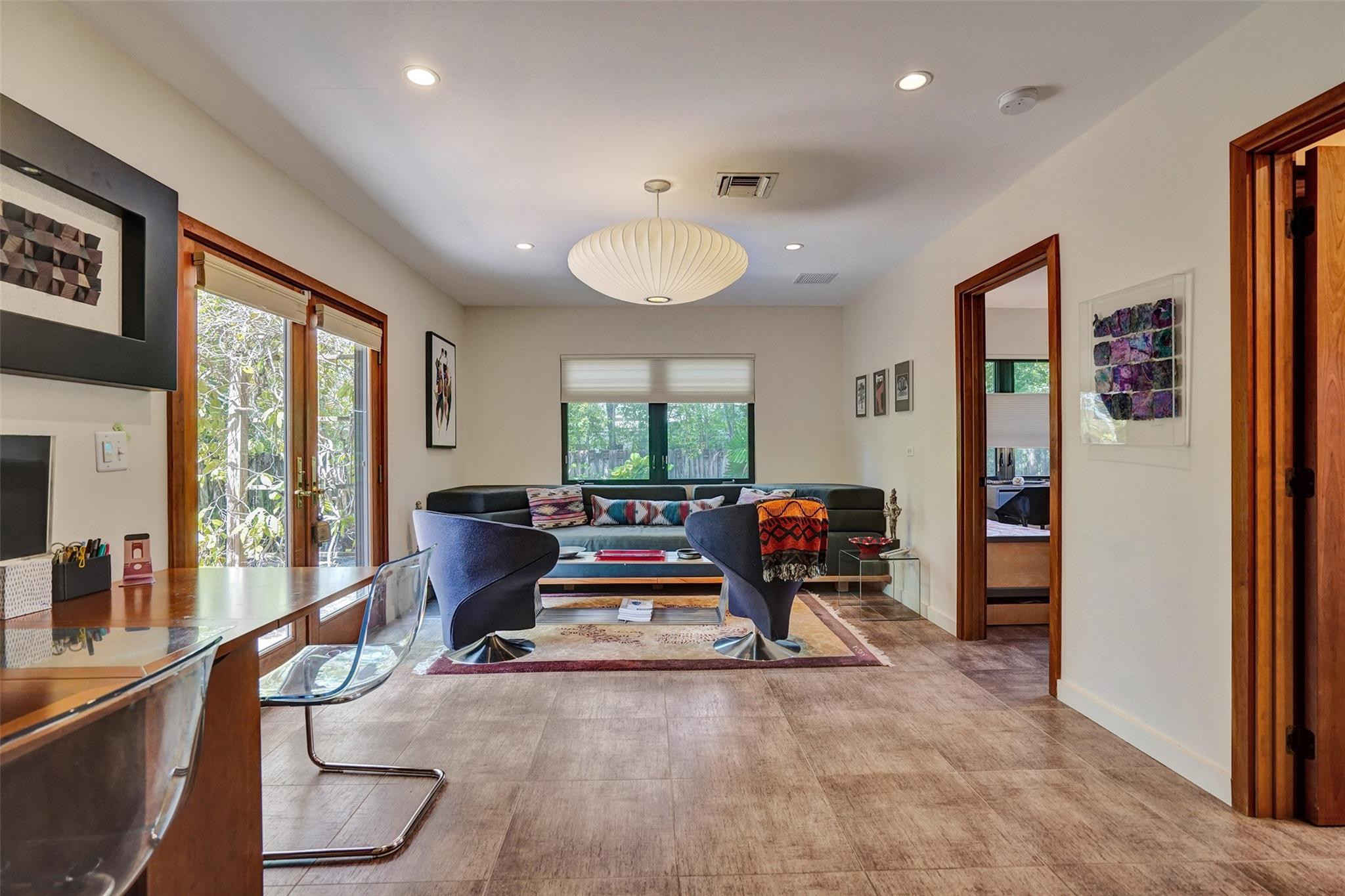 729 NE 18th Ave