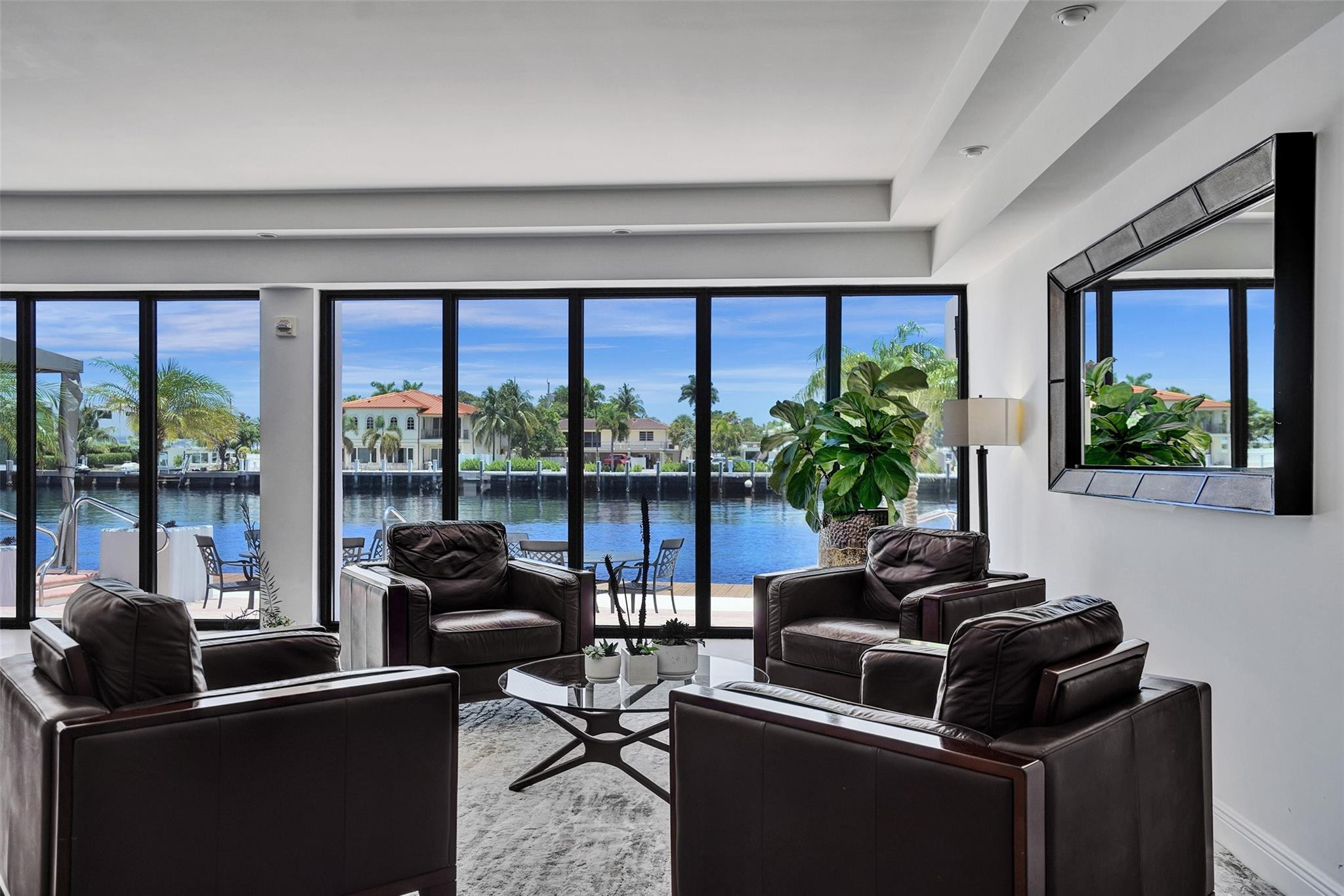 5100 Dupont Blvd 2G