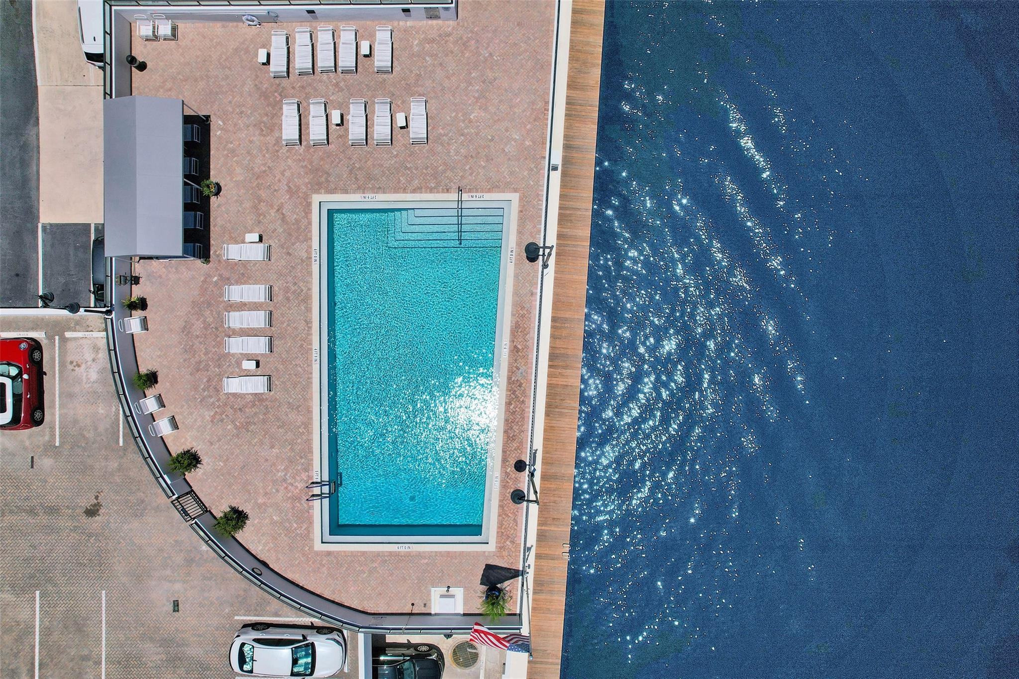 5100 Dupont Blvd 2G