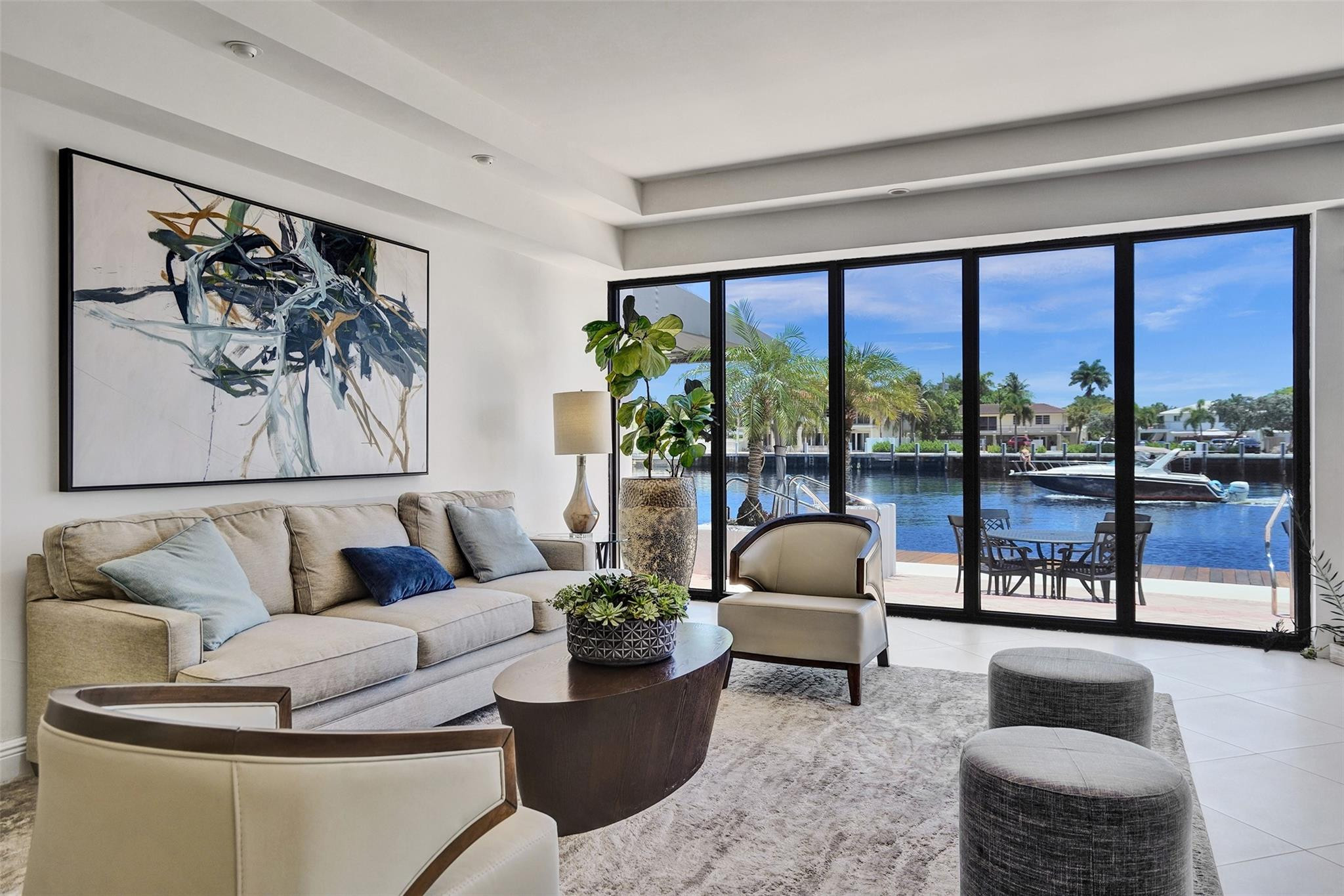 5100 Dupont Blvd 2G