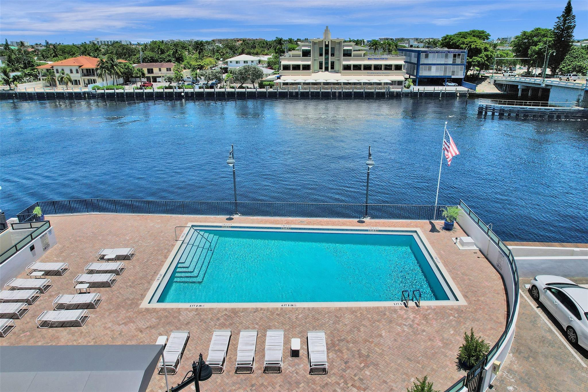 5100 Dupont Blvd 2G