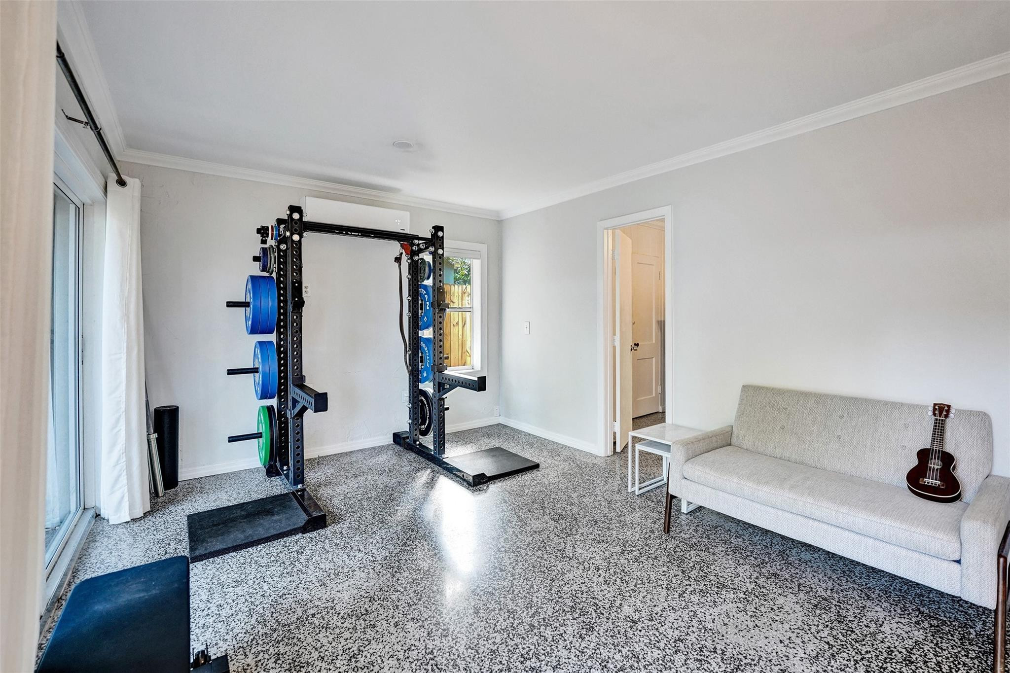 205 NE 17th Ave