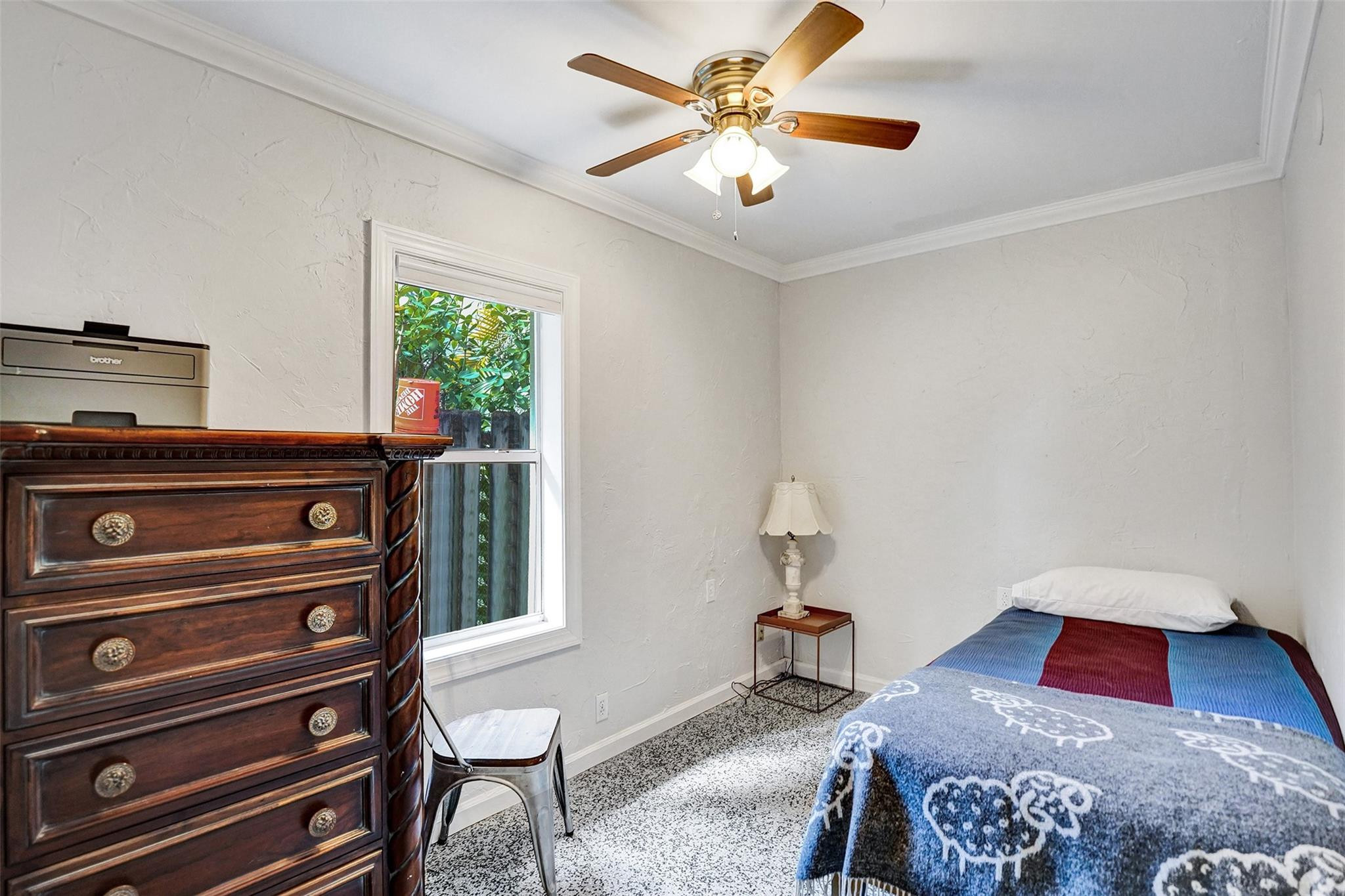 205 NE 17th Ave