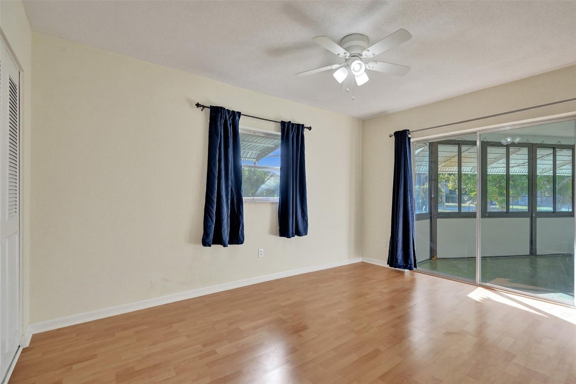 7306 NW 96th Ave
