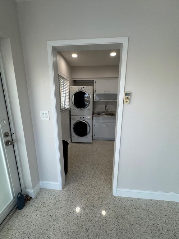 711 Bayshore Dr 204