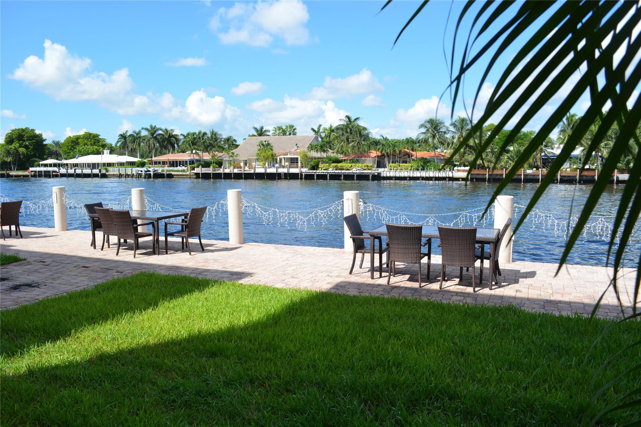 711 Bayshore Dr 202
