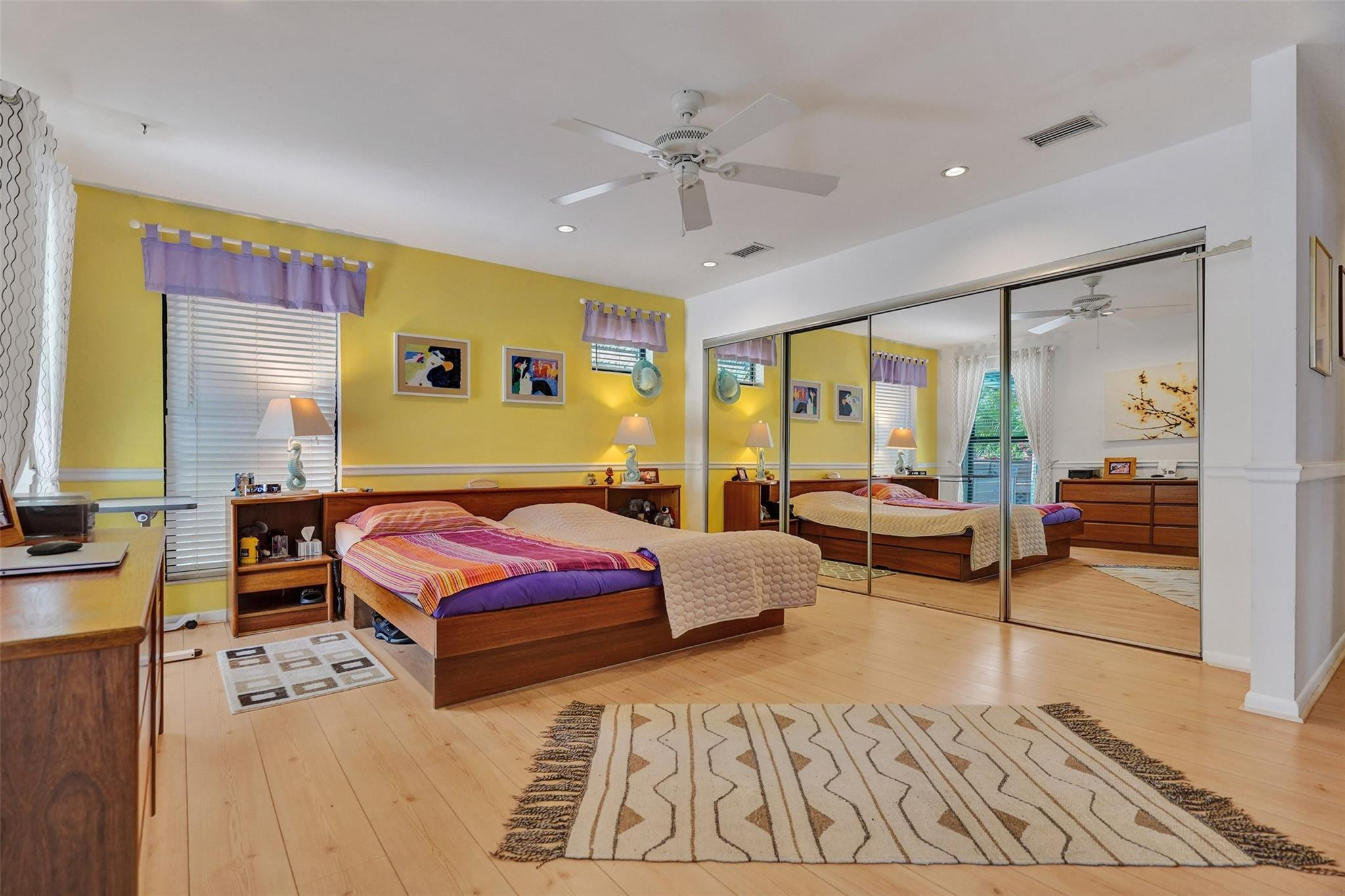 1321 Mango Isle