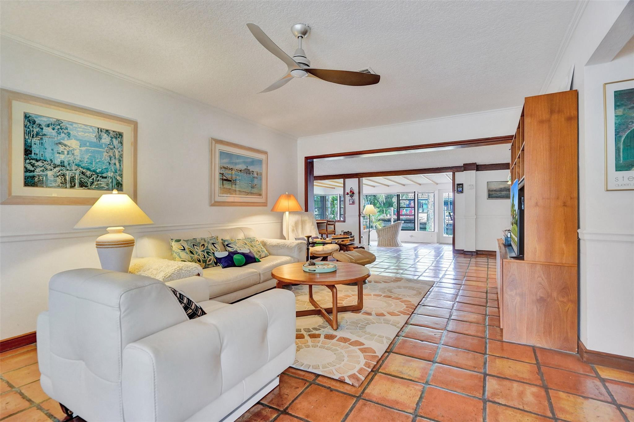 1321 Mango Isle