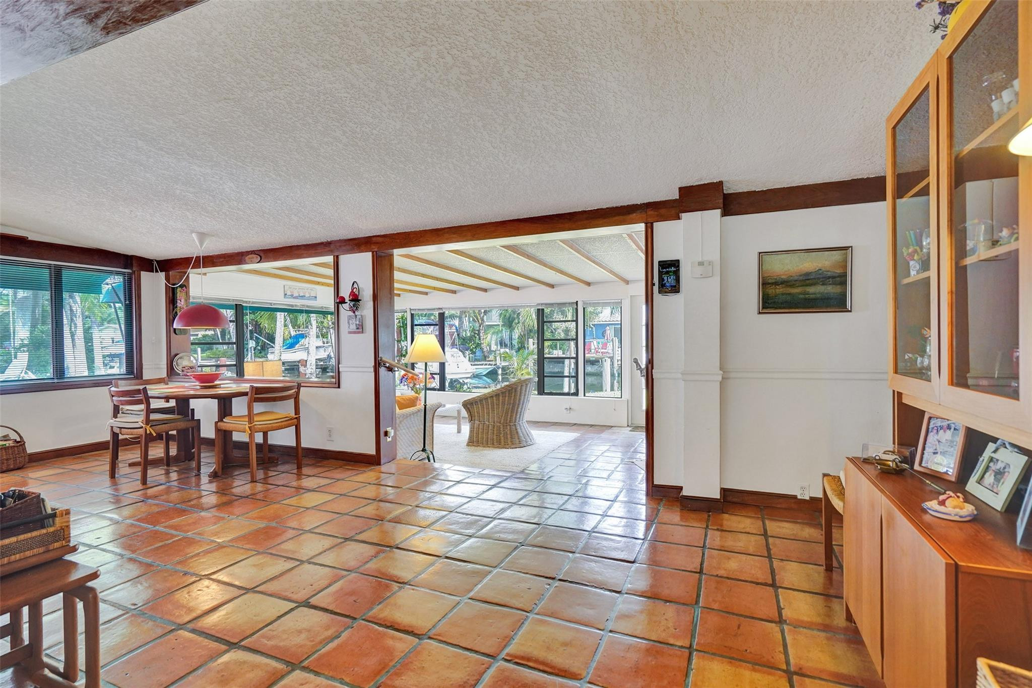1321 Mango Isle