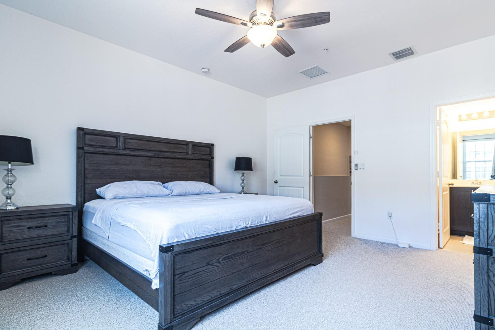 713 SW 2 Terr