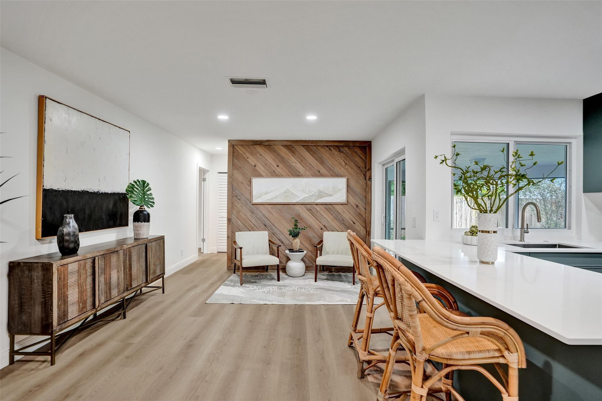 632 Ibis Dr