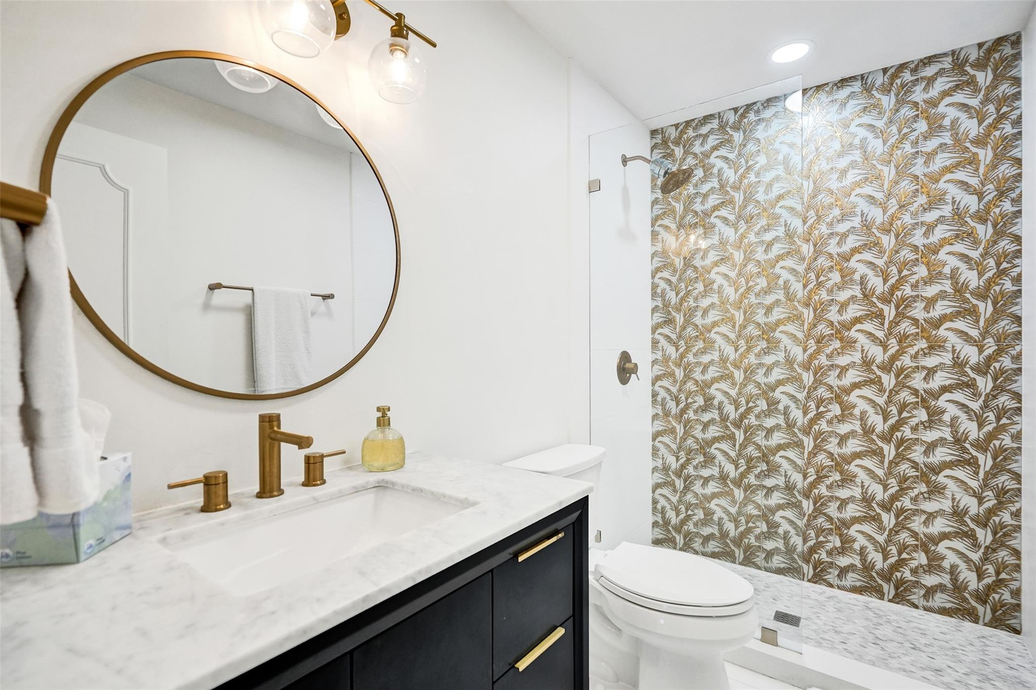 614 W Lakewoode Circle