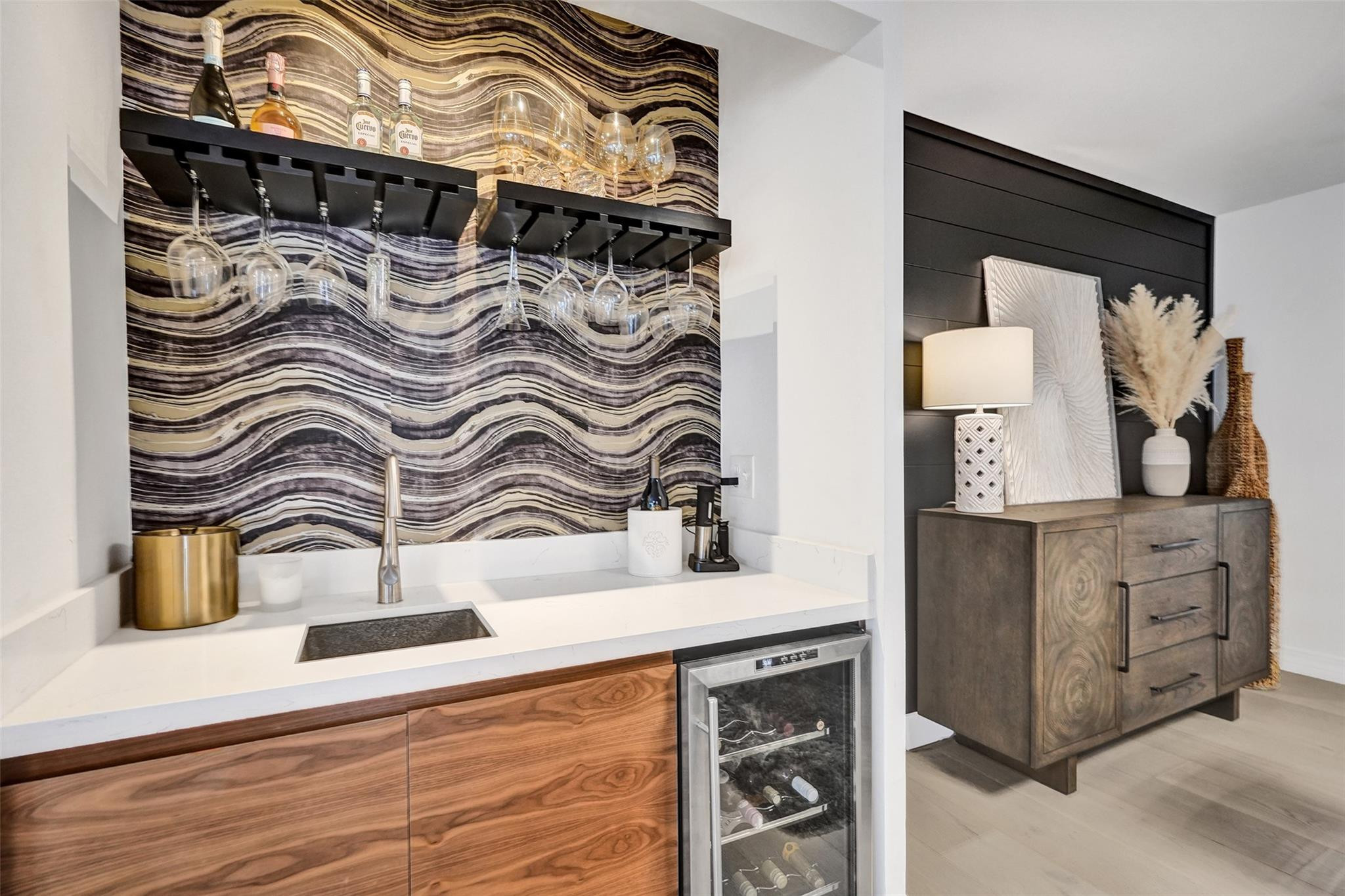 614 W Lakewoode Circle