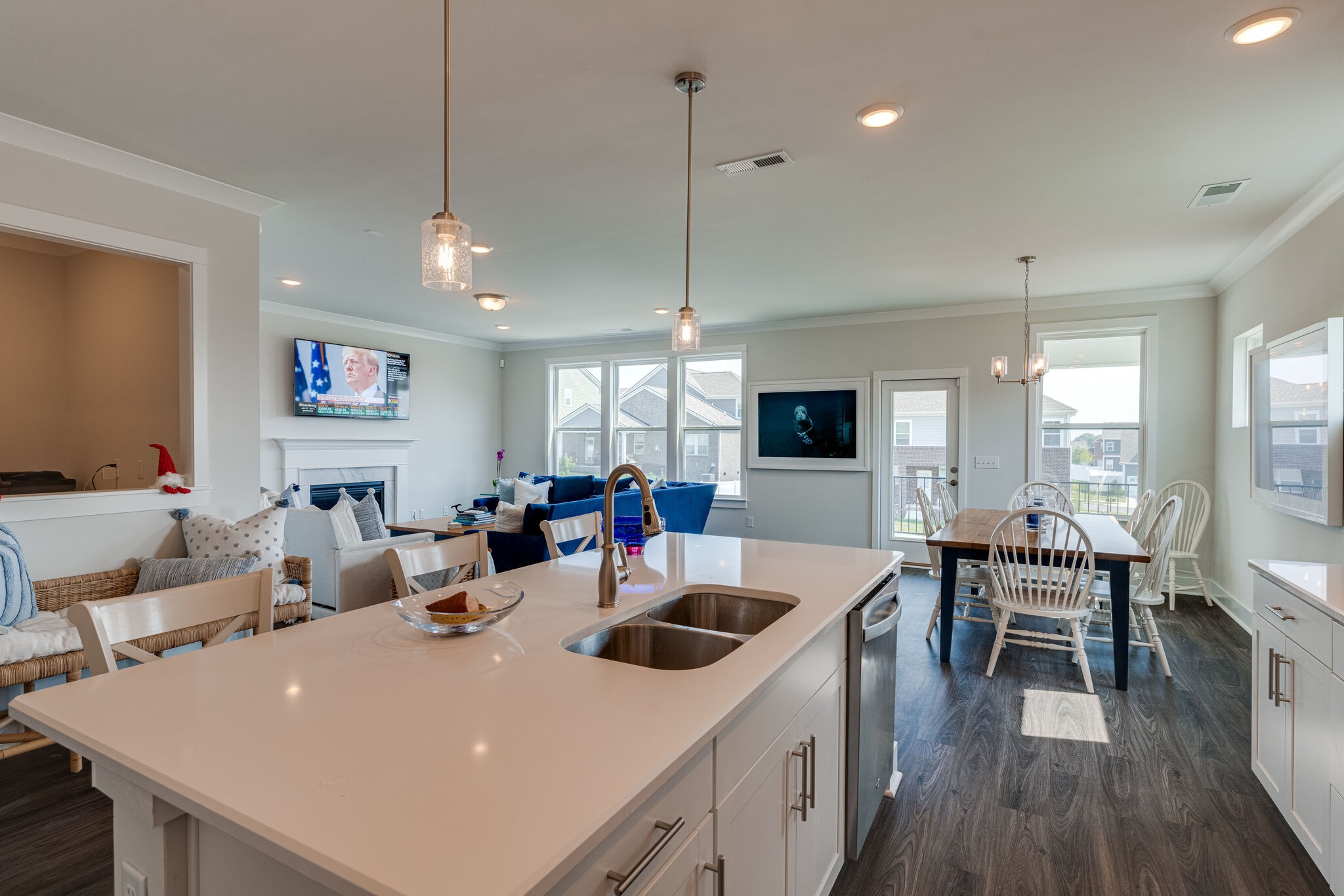 554 Snap Dragon Ln