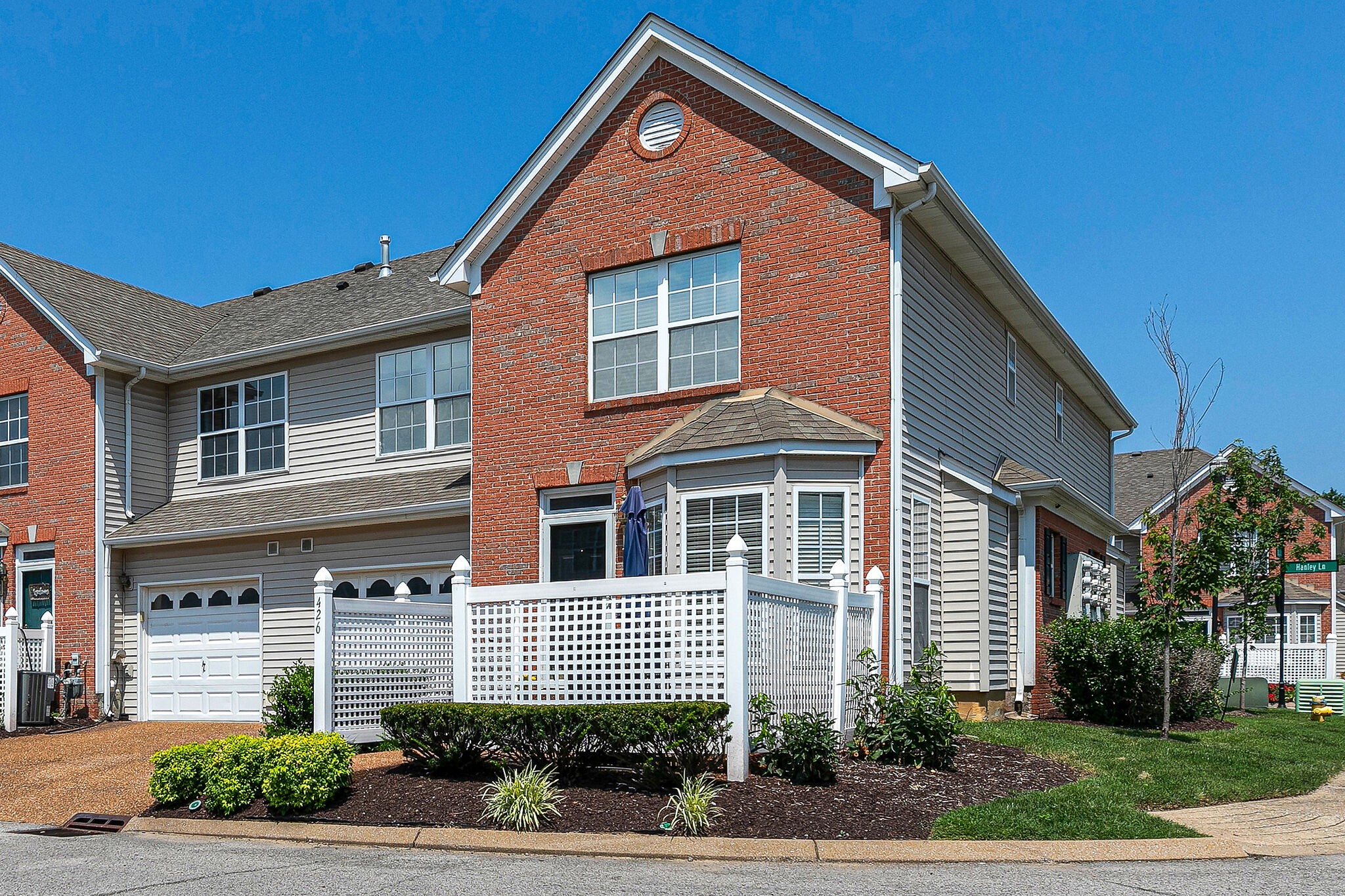 426 Compton Ln