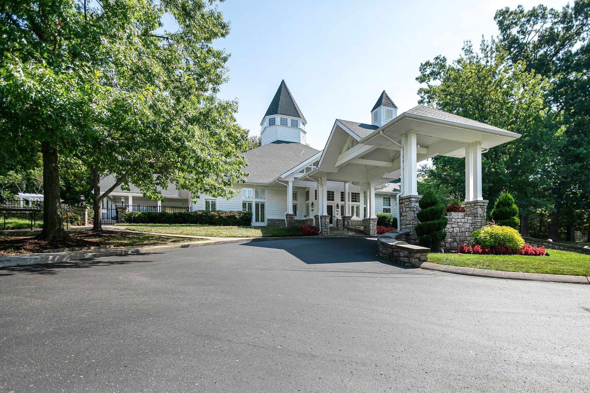 426 Compton Ln