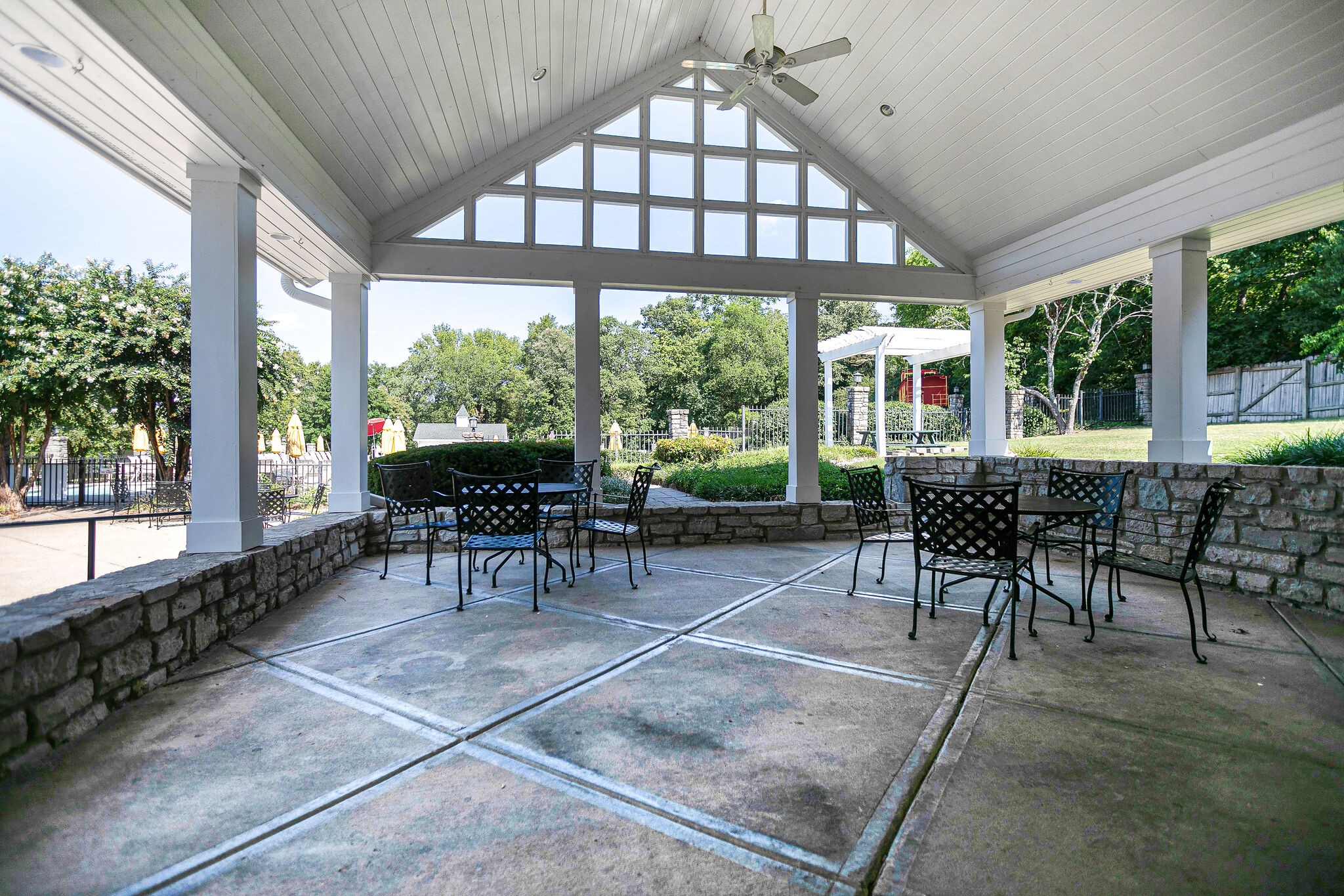 426 Compton Ln