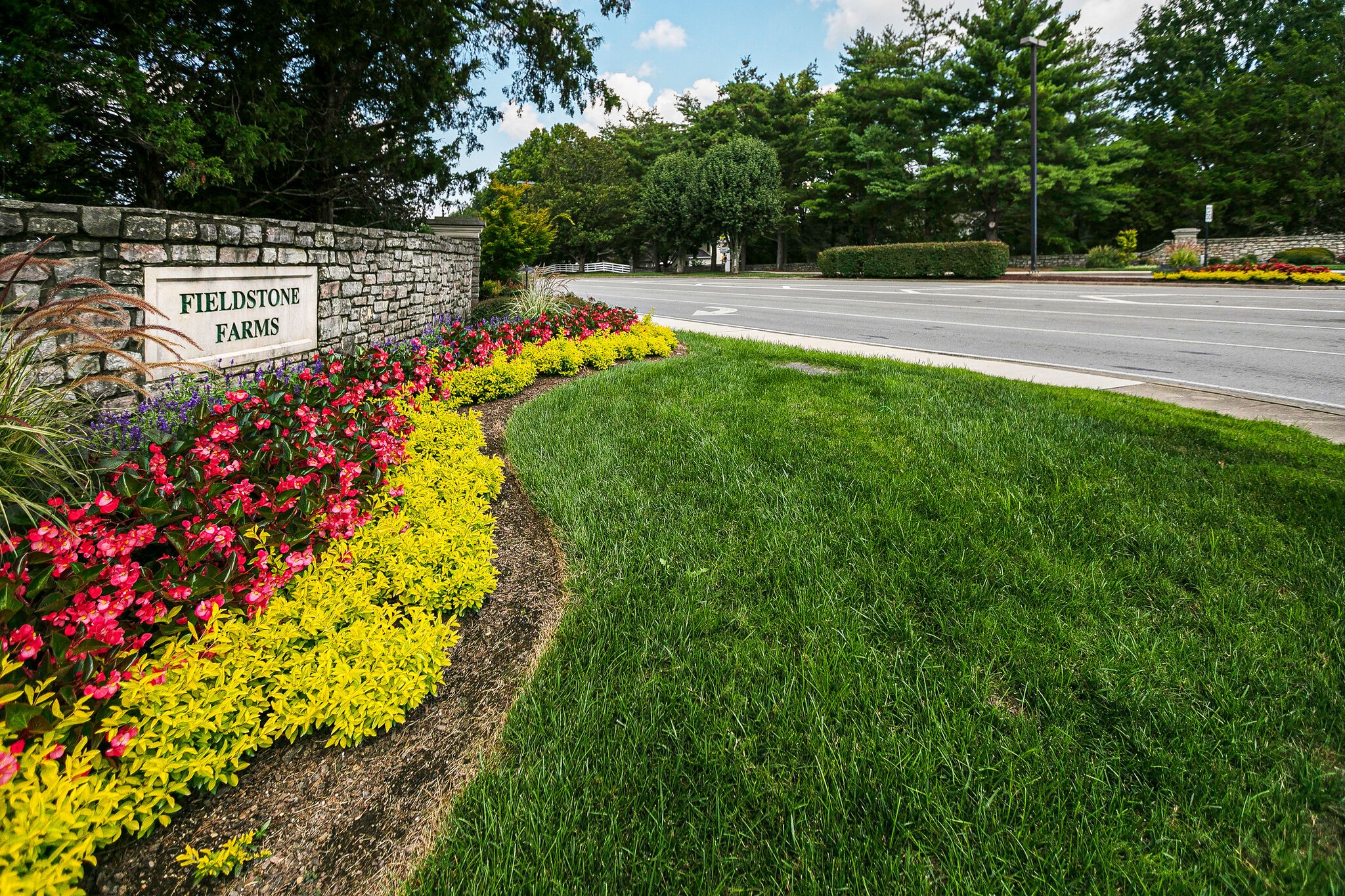 426 Compton Ln