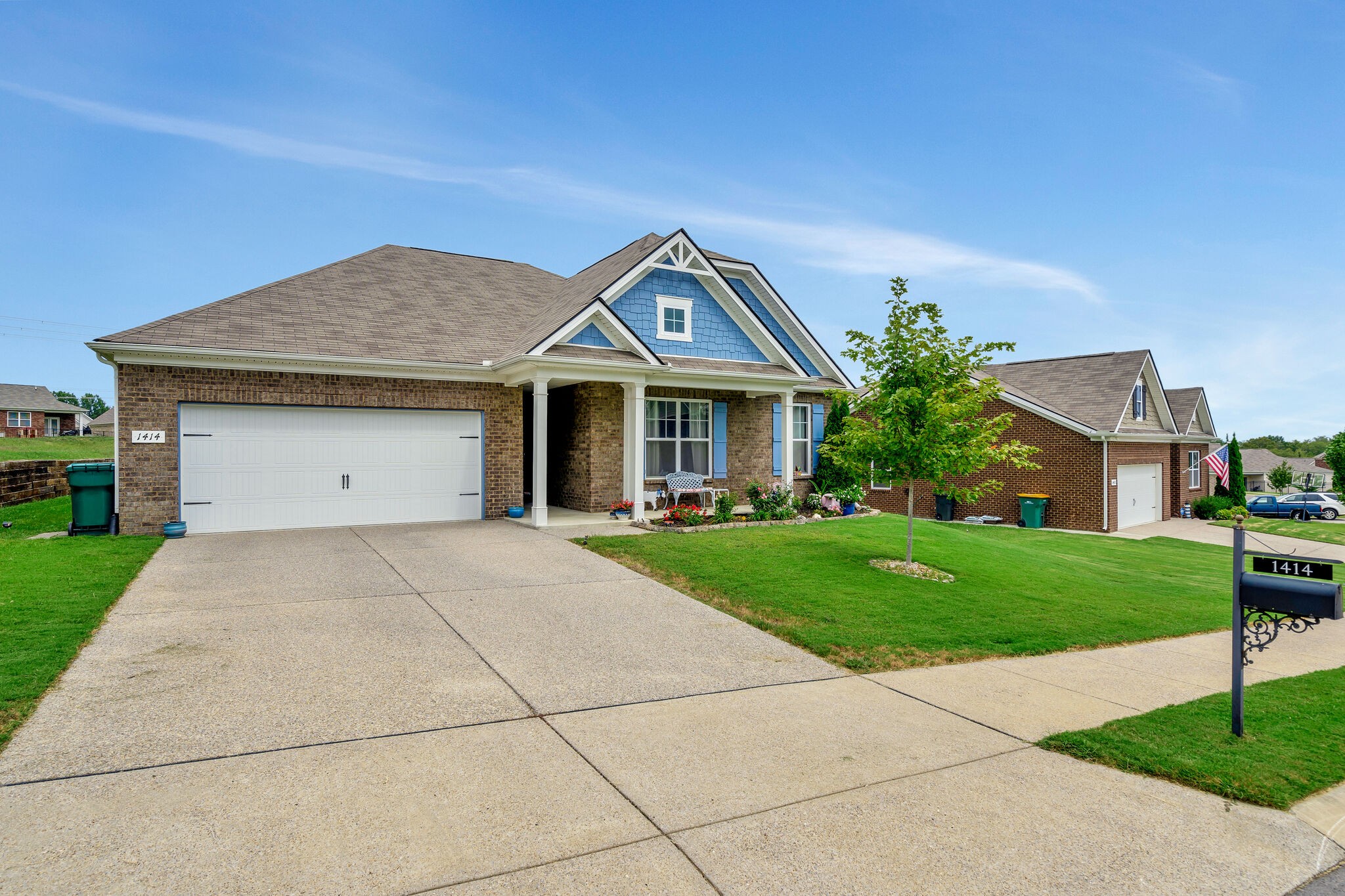 1414 Marigold Dr